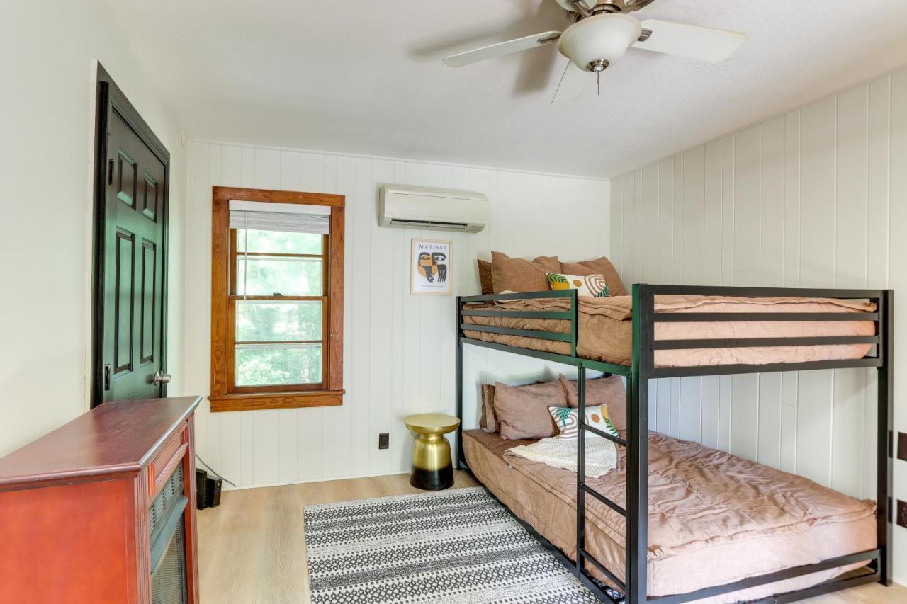 Cozy Blairsville Studio With Deck 15 Yards To Lake! Bagian luar foto